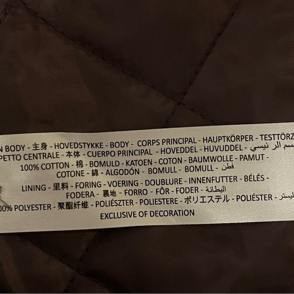 Ariat Southwest Geometric Print Shacket, quilted interior, size M - Picture 11 of 12